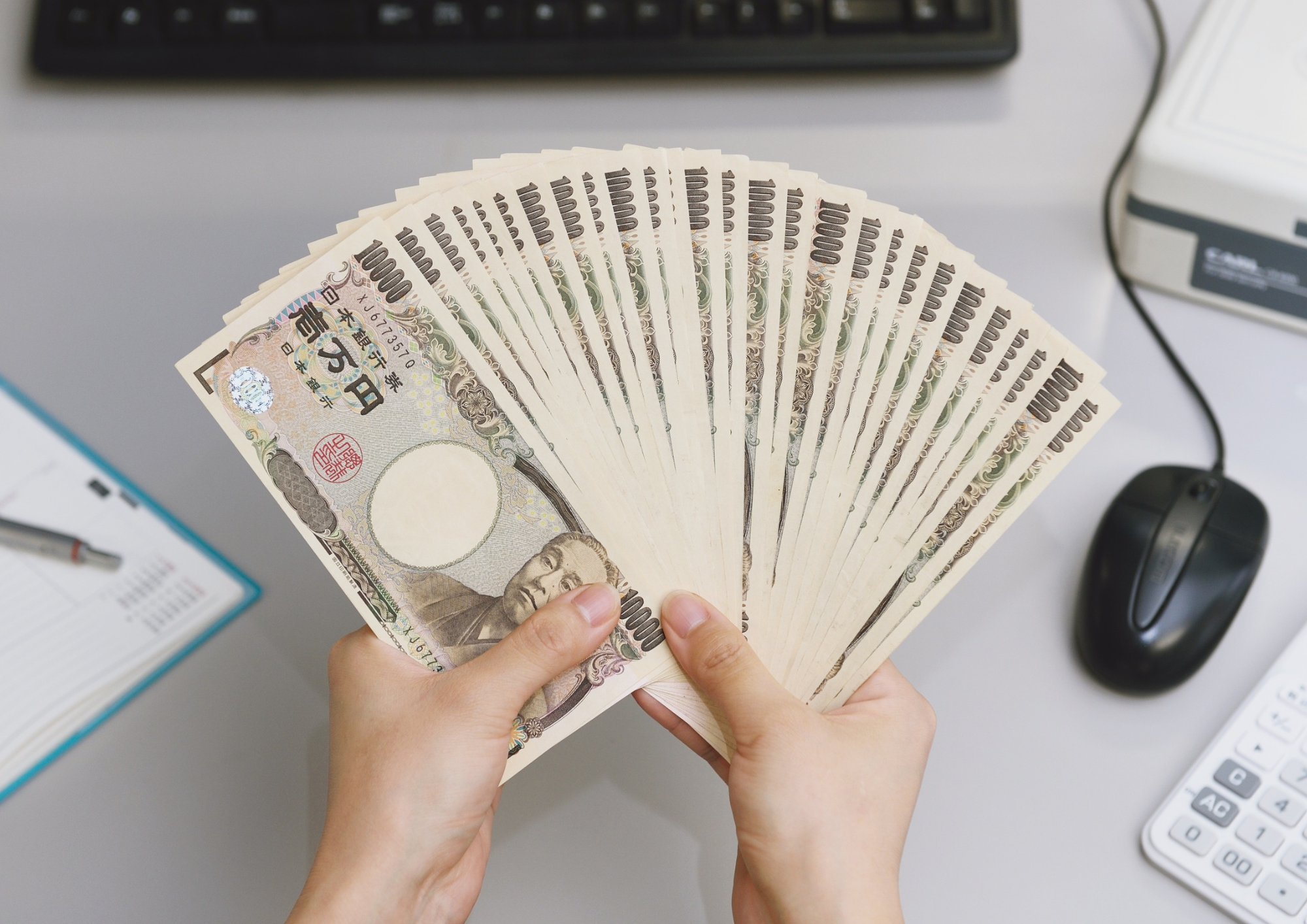 注目の投資先とは？米国ETF・AI半導体銘柄の特徴と選ばれる理由